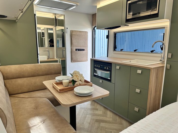 2026 New Age Caravans 16' Manta Ray Expedition Mr16er Exp My26