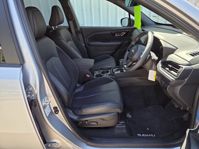 2025 Subaru Forester 2.5I Touring (awd)