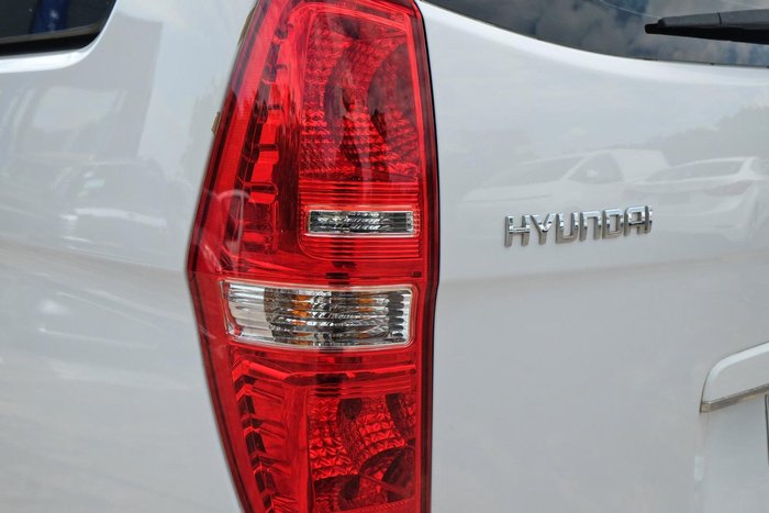 2018 Hyundai iMax Elite