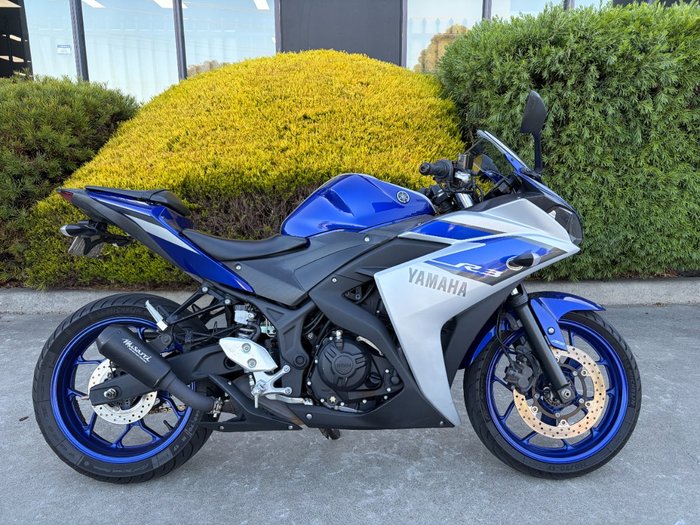 2015 Yamaha YZF-R3