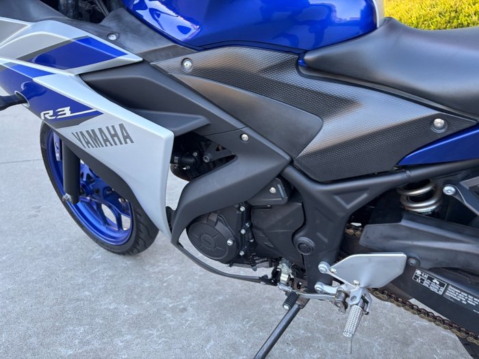 2015 Yamaha YZF-R3