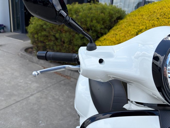 2023 VESPA GTS 300 SUPER SPORT