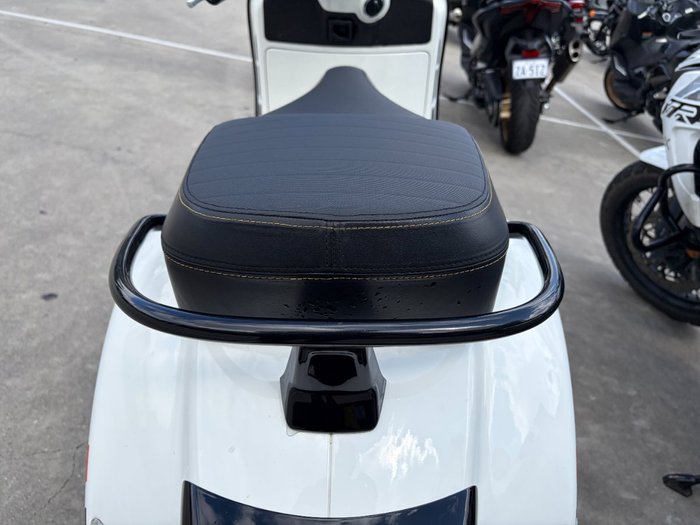 2023 VESPA GTS 300 SUPER SPORT