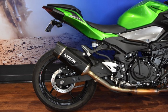2024 Kawasaki Z500 Green