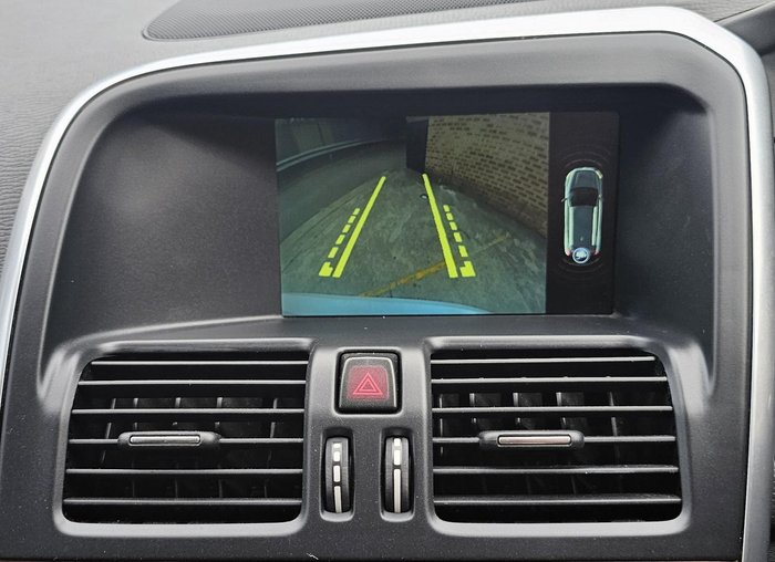 2015 Volvo XC60 D4 Luxury MY16 AWD Crystal White