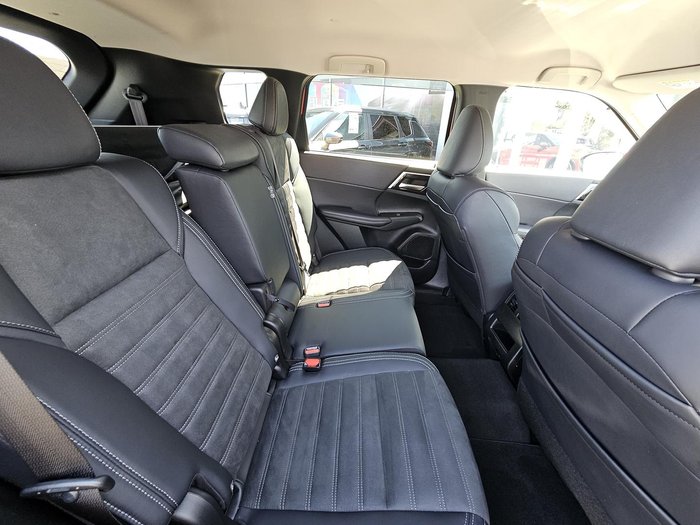 2024 Mitsubishi Outlander Aspire