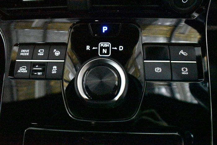 2025 Subaru Solterra AWD Touring