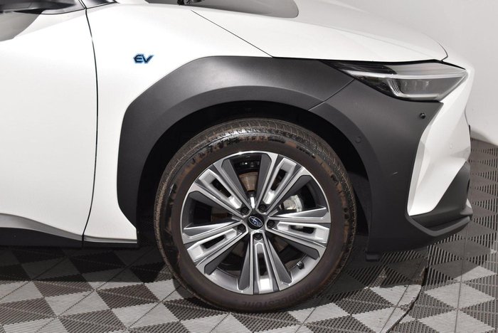 2025 Subaru Solterra AWD Touring