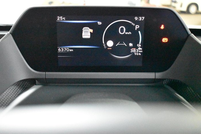 2025 Subaru Solterra AWD Touring