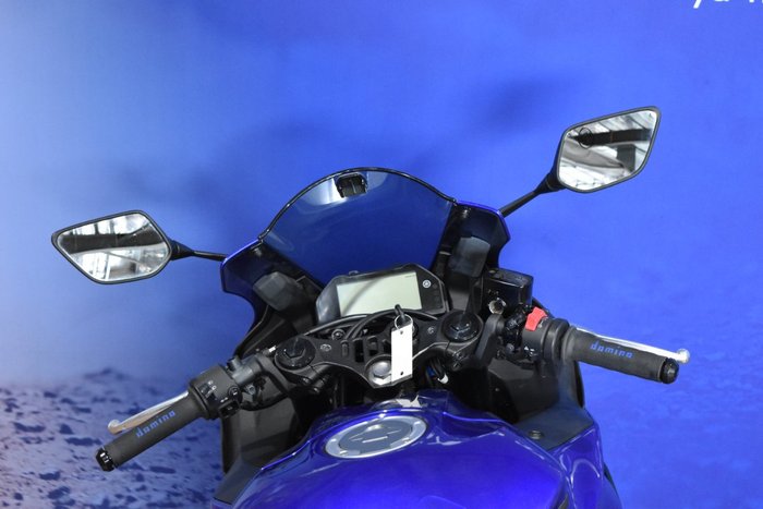 2023 Yamaha YZF-R3 Blue