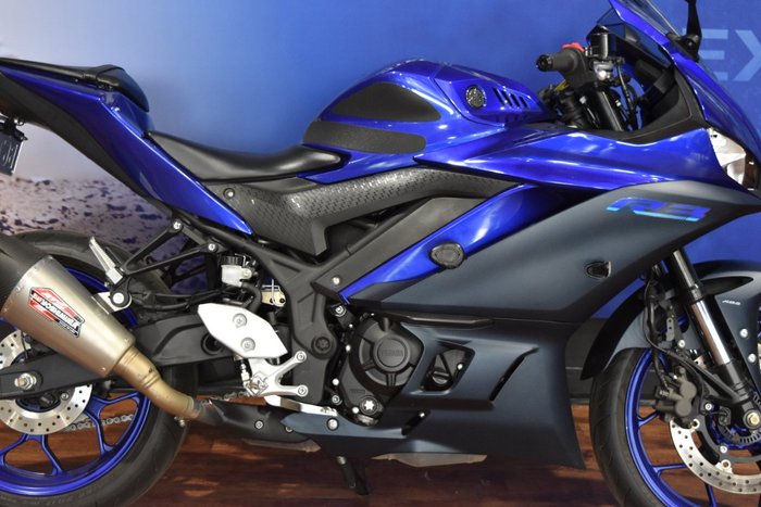 2023 Yamaha YZF-R3 Blue