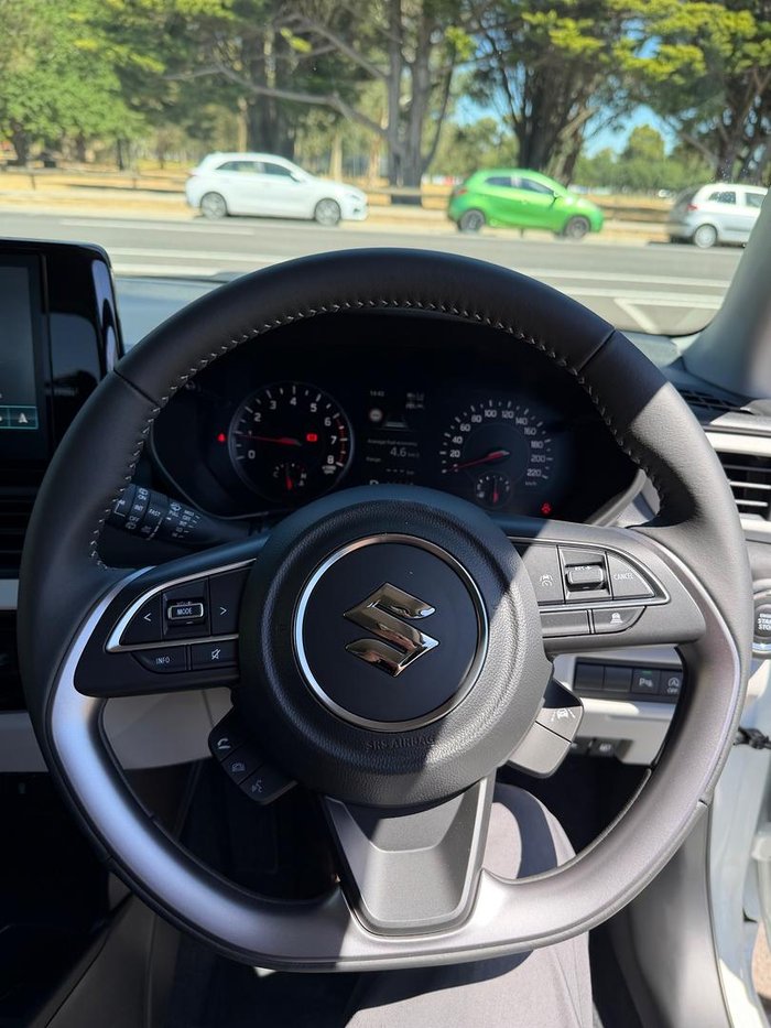 2026 Suzuki Swift Hybrid Plus UZ Pure White