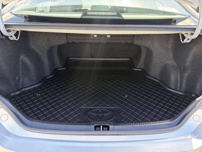 2015 Toyota Camry Atara SX