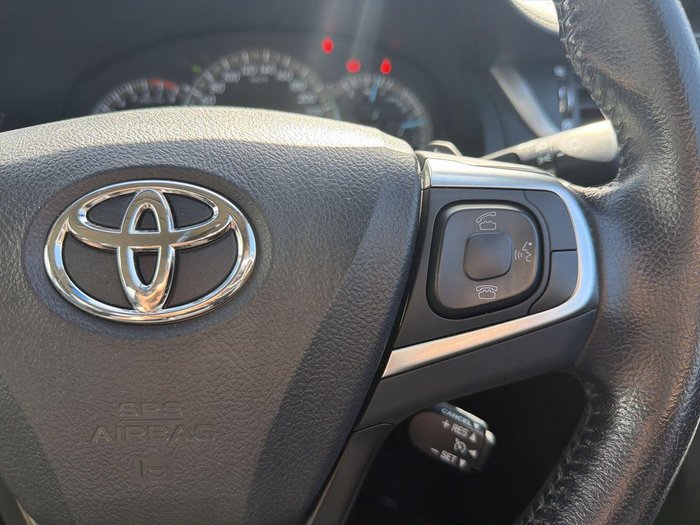 2015 Toyota Camry Atara SX