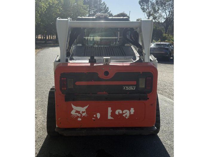 2020 Bobcat T590