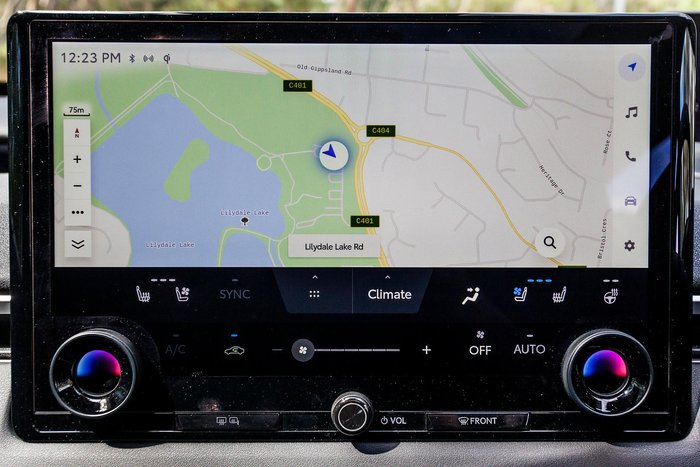 2025 Subaru Solterra AWD Touring