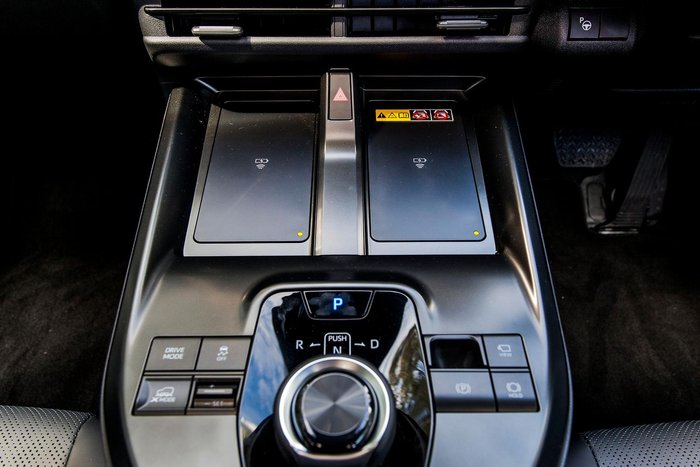 2025 Subaru Solterra AWD Touring