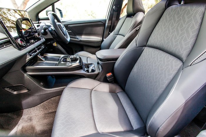 2025 Subaru Solterra AWD Touring