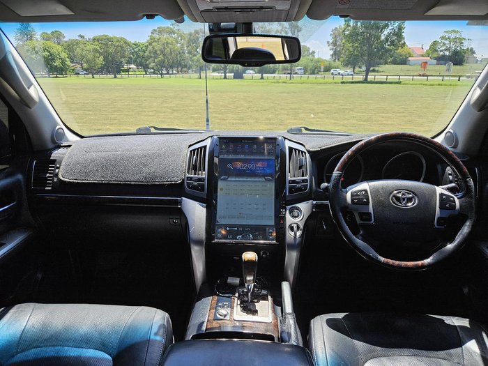 2012 Toyota Landcruiser Sahara