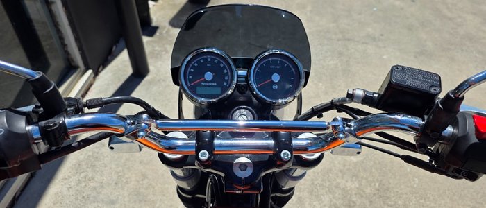 2021 Royal Enfield (see Also Enfiel INTERCEPTOR 650 CLASSIC ORANGE