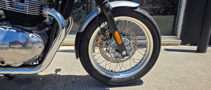 2021 Royal Enfield (see Also Enfiel INTERCEPTOR 650 CLASSIC ORANGE