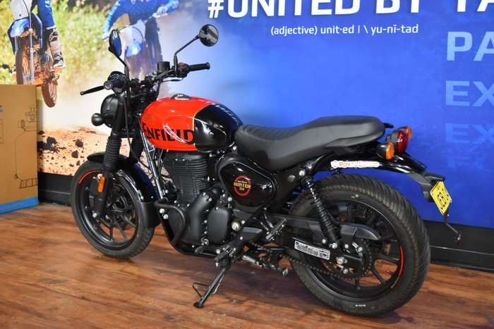 2023 Royal Enfield HUNTER 350 Red