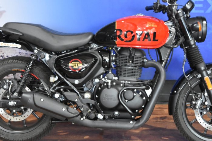 2023 Royal Enfield HUNTER 350 Red