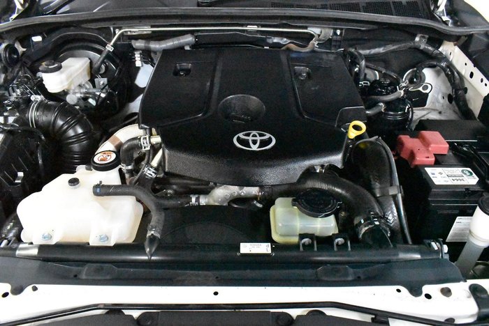 2018 Toyota Hilux SR5