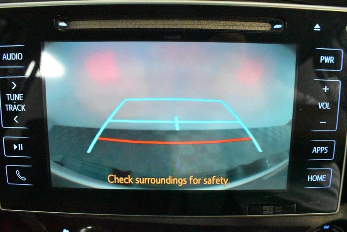 2018 Toyota Hilux SR5