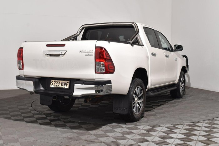 2018 Toyota Hilux SR5