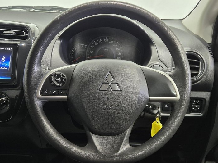 2020 Mitsubishi Mirage ES LB MY21 White