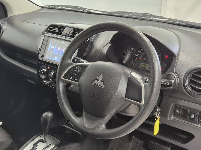 2020 Mitsubishi Mirage ES LB MY21 White