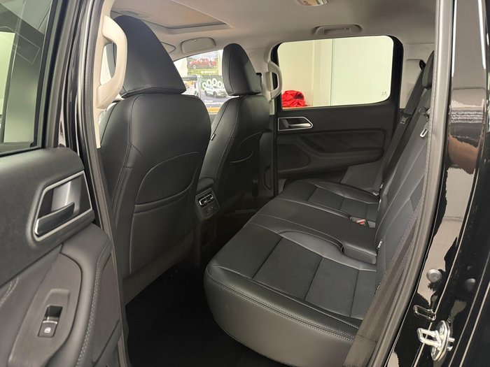 2025 GWM Cannon Vanta NPW 4X4 Dual Range Crystal Black