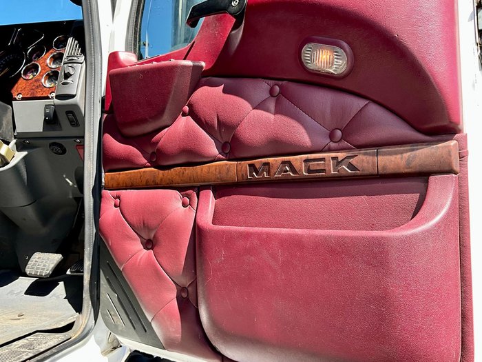 2019 Mack Superliner MACK SUPERLINER CLXT SLP