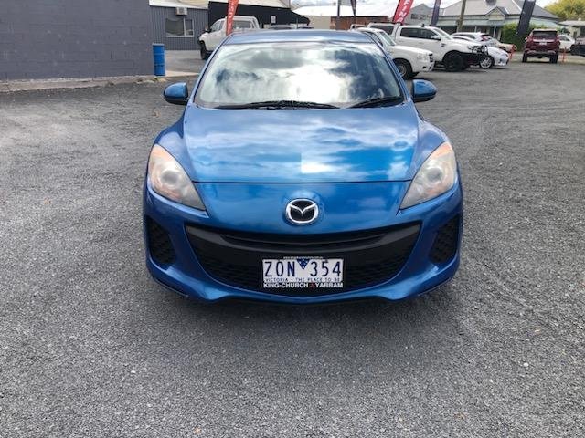 2013 Mazda 3 Neo