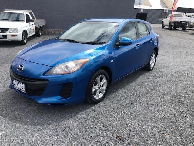 2013 Mazda 3 Neo
