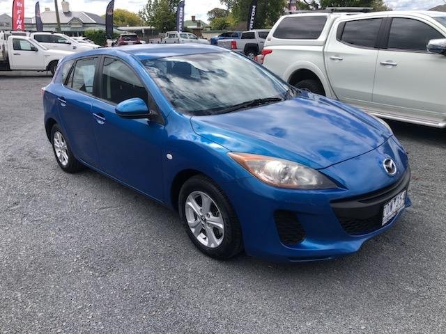 2013 Mazda 3 Neo