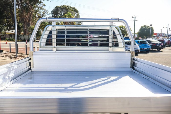 2023 Toyota Hilux SR