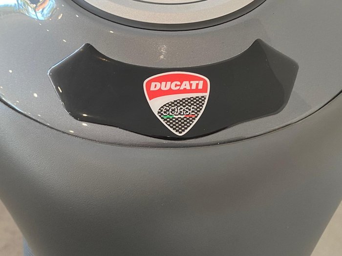 2000 Ducati 900SS Half Fairing 900 Grey