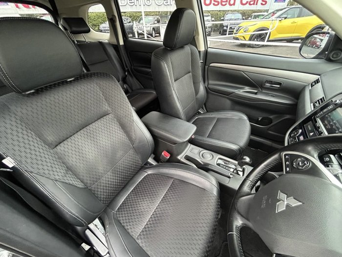 2014 MITSUBISHI OUTLANDER LS 2WD