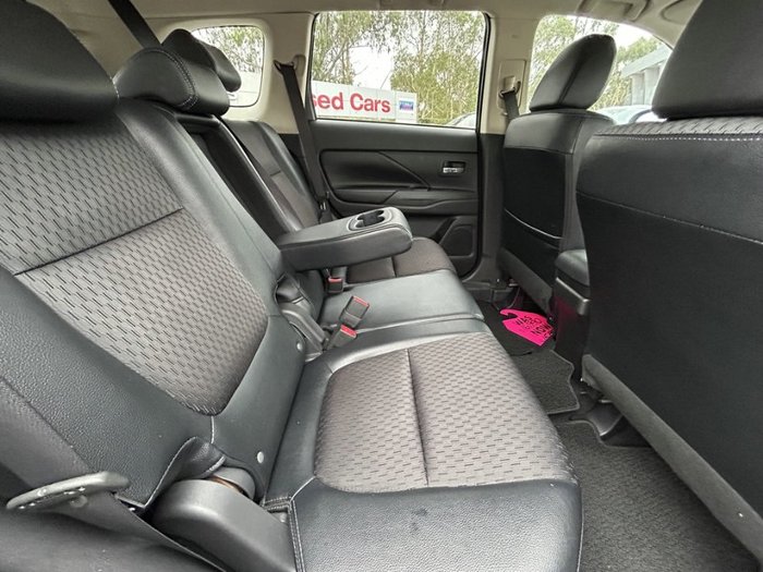 2014 MITSUBISHI OUTLANDER LS 2WD