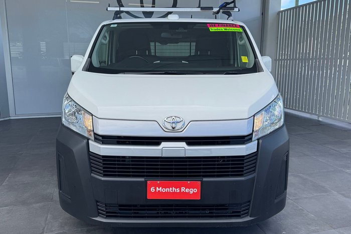 2022 Toyota Hiace