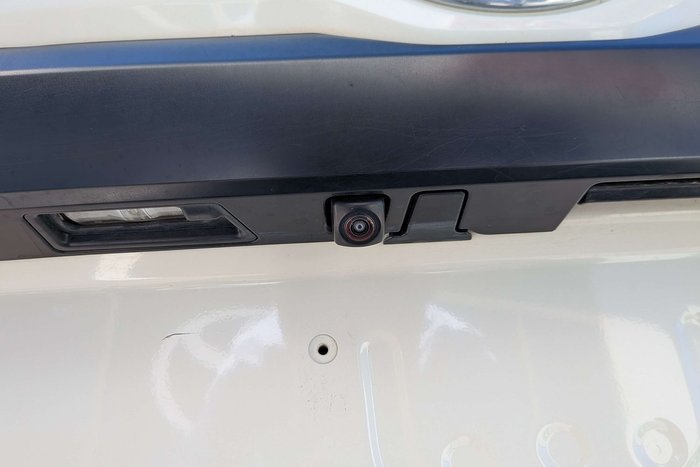 2021 Toyota Hiace Commuter