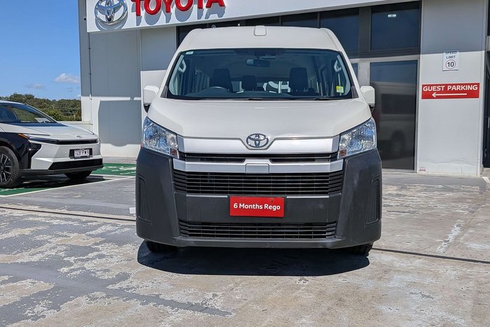 2021 Toyota Hiace Commuter