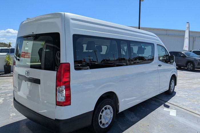 2021 Toyota Hiace Commuter