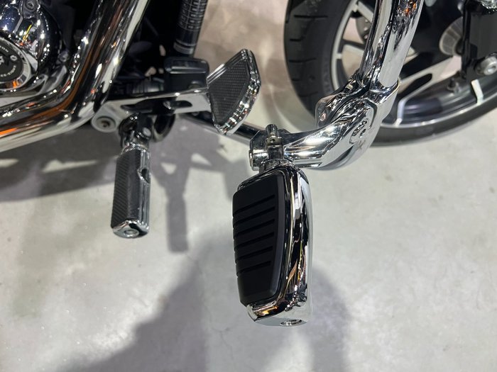 2018 HARLEY-DAVIDSON FLSB SOFTAIL SPORT GLIDE