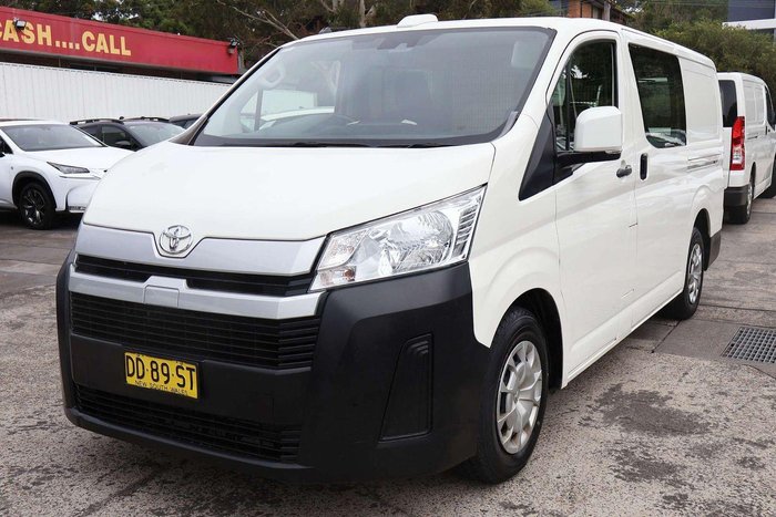 2022 Toyota Hiace