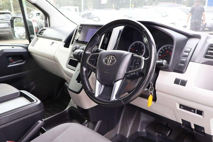 2022 Toyota Hiace