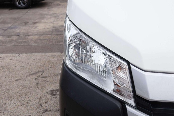 2022 Toyota Hiace