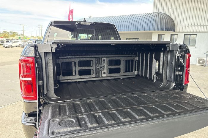 2025 RAM 1500 Limited Hurricane HO RamBox
